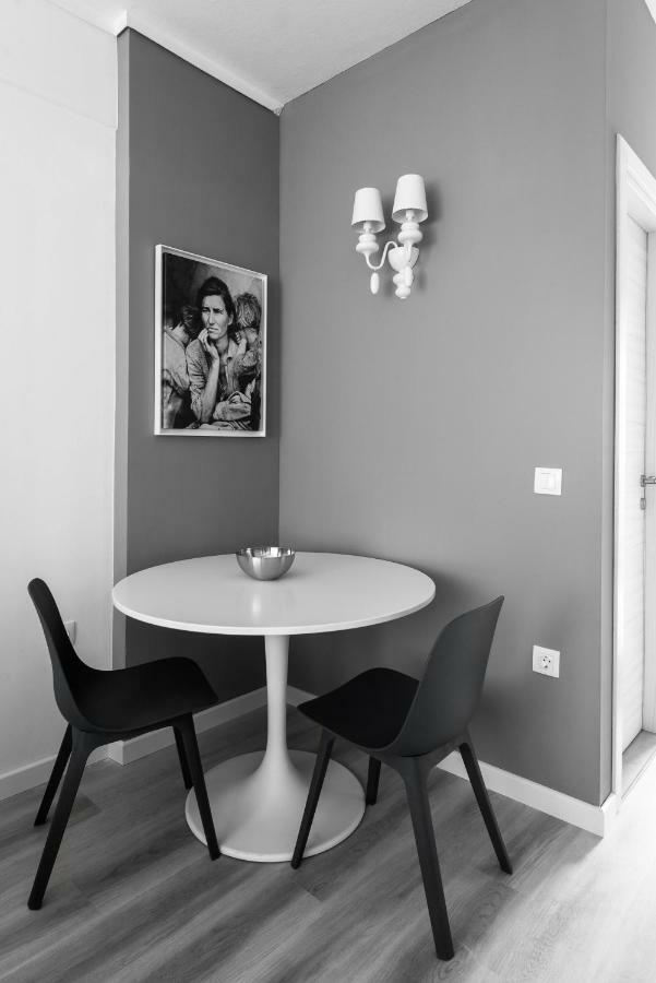 M&F Luxury Suites Est. 2019 / F Suite سالونيك المظهر الخارجي الصورة